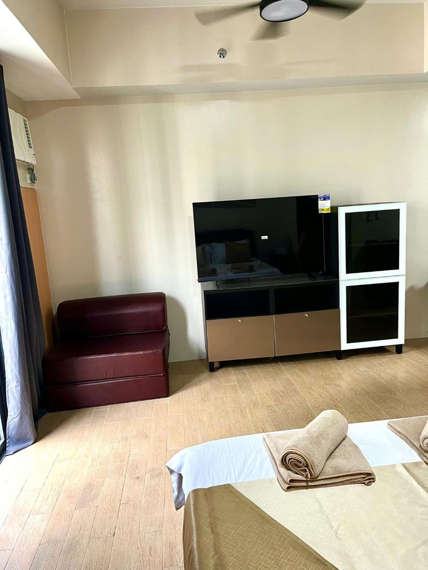 Studio At 81 Newport Boulevard Near Naia With Free Access To All Amenities Up To 2 Pax Manila Exterior photo